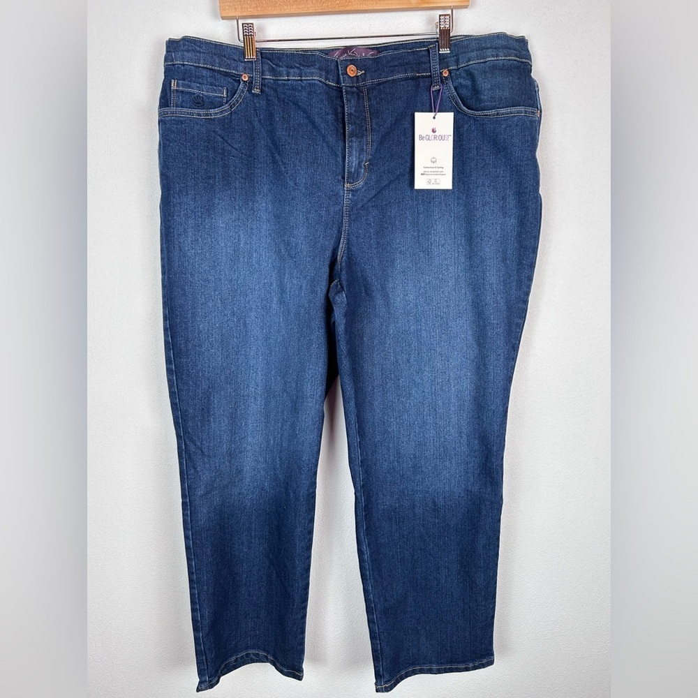 Gloria Vanderbilt Straight Leg Jeans in Deep Blue Denim